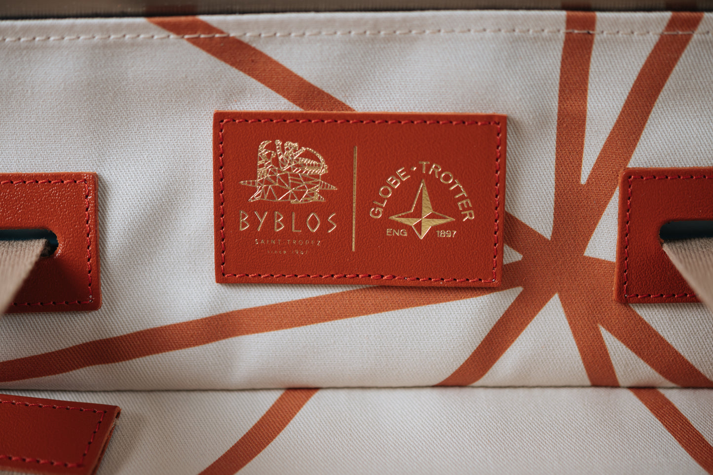 BYBLOS CABIN SUITCASE