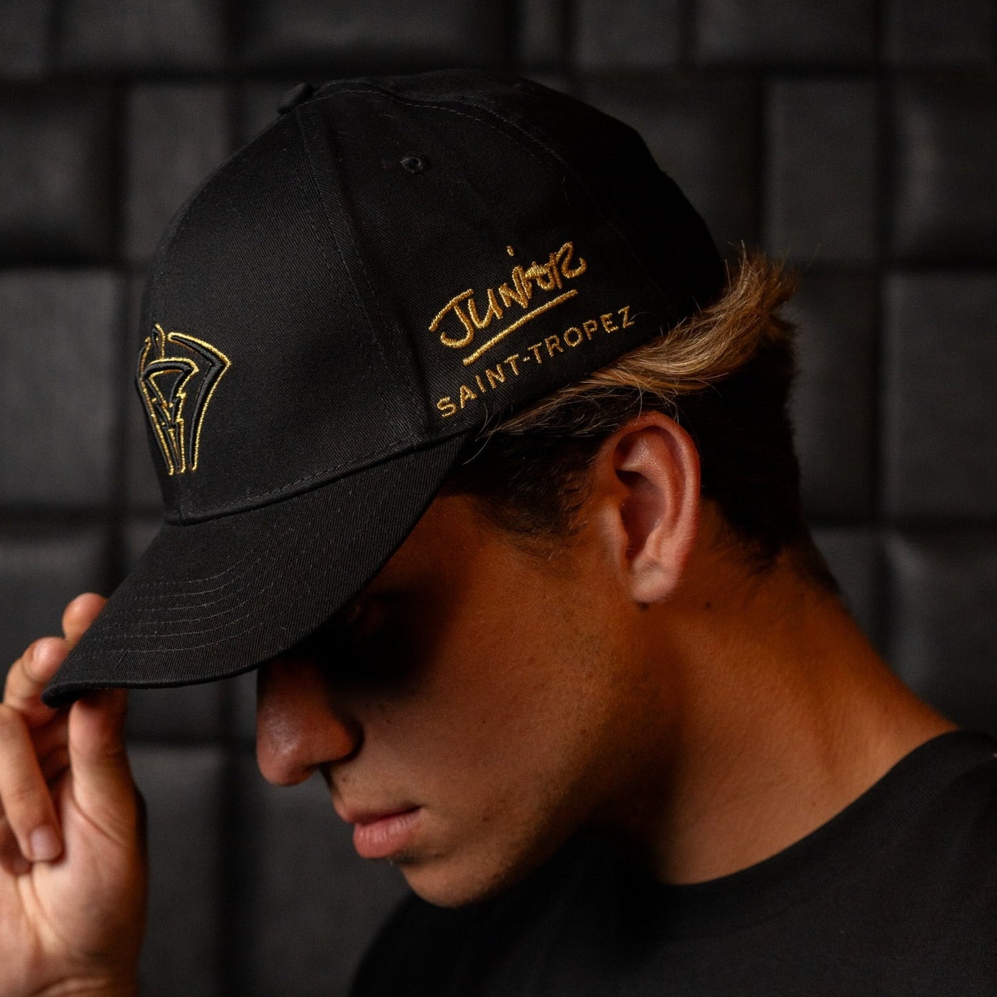 “JUNIOR” CAP