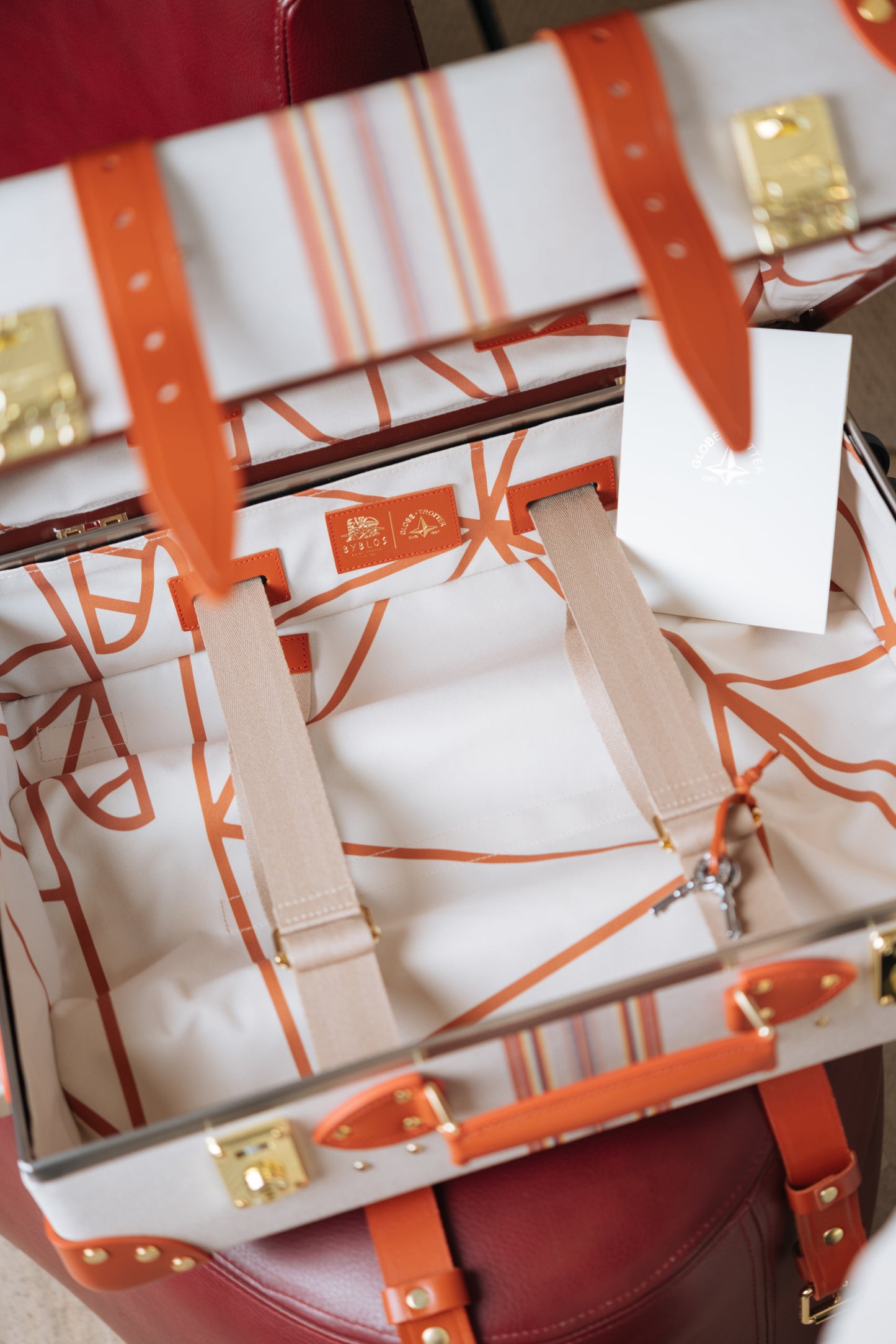 BYBLOS CABIN SUITCASE